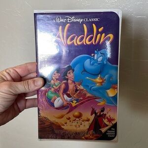 Disney Classics Aladdin VHS Tape Vintage Collectable.